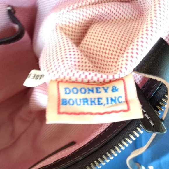 NEW, Vintage D&B Signature Quilted Logo Harness Shoulder Bag - Picture 12 of 16